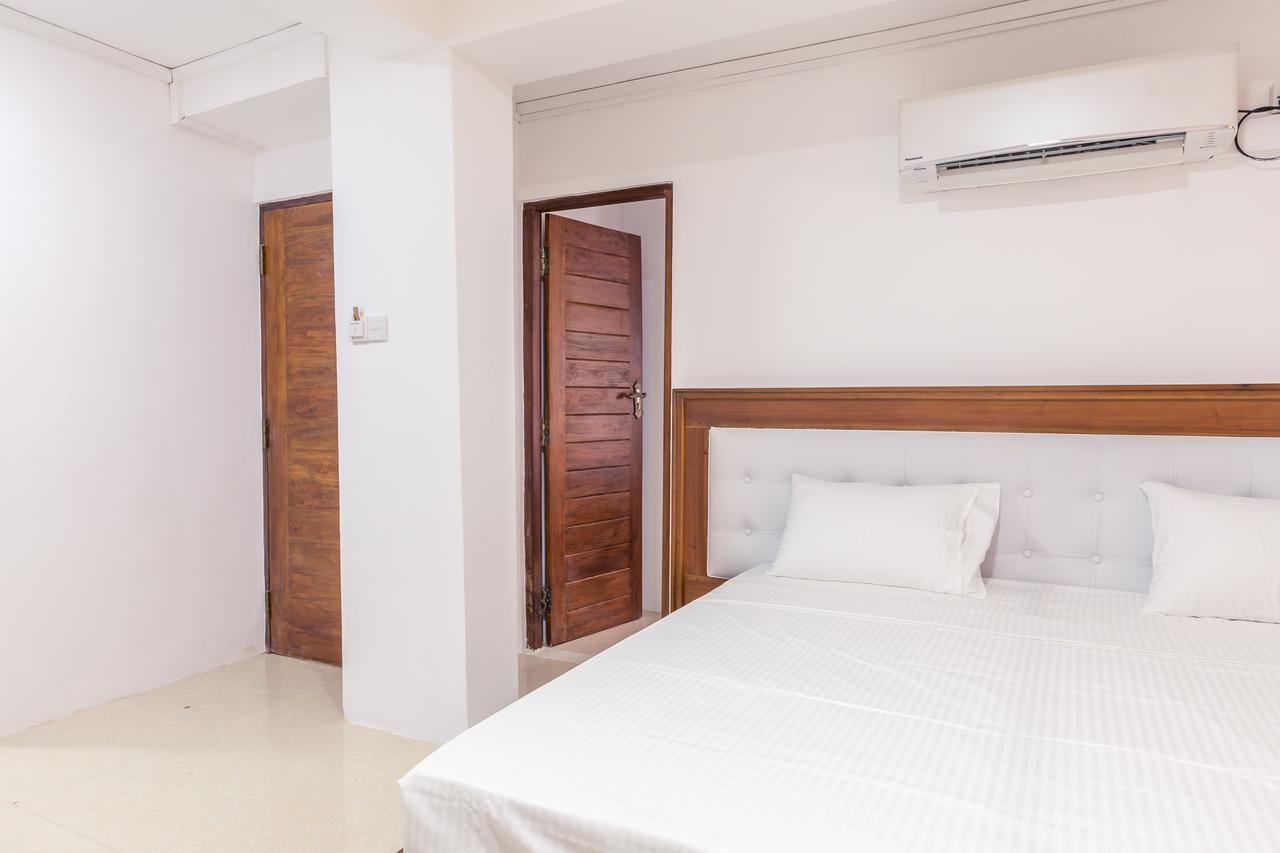 Hotel Metro Port *